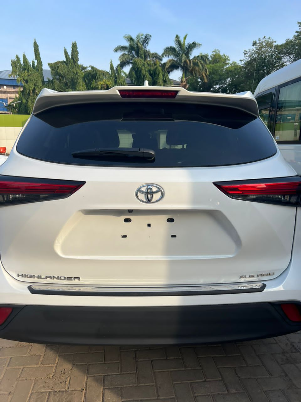 AWOOF - 2022/2023 Toyota Highlander XLE - Duty Fully Paid - 5k Miles ...