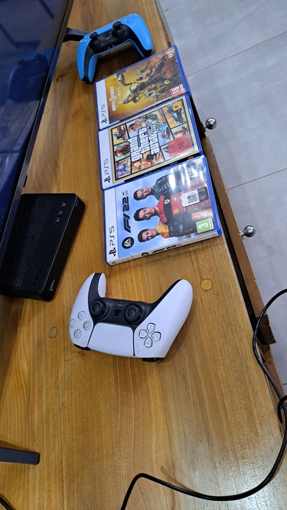 UK Used Ps5 Console With Fifa 23 - Gaming - Nigeria