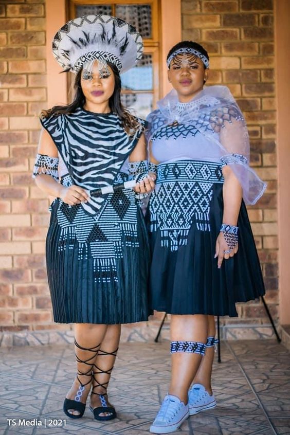 Zulu Traditional Dresses: Awesome Traditional Attire - Fashion