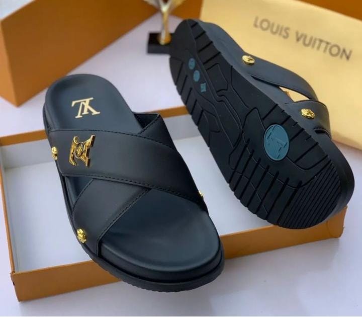 Louis Vuitton High Quality Palm Slippers in Ojo - Shoes, Amarachi