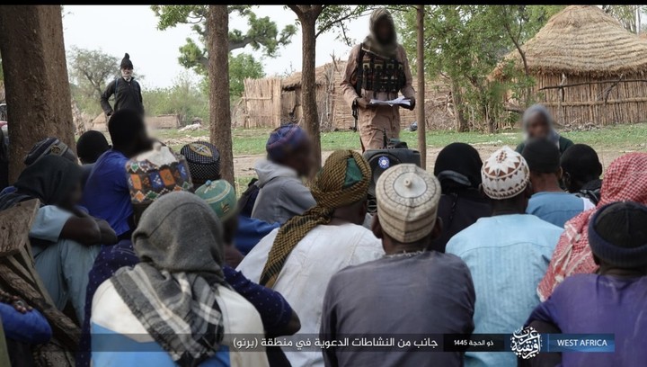 ISWAP Terror Group Holds Public Meetings With Borno Residents To Recruit New  Mem - Crime - Nigeria