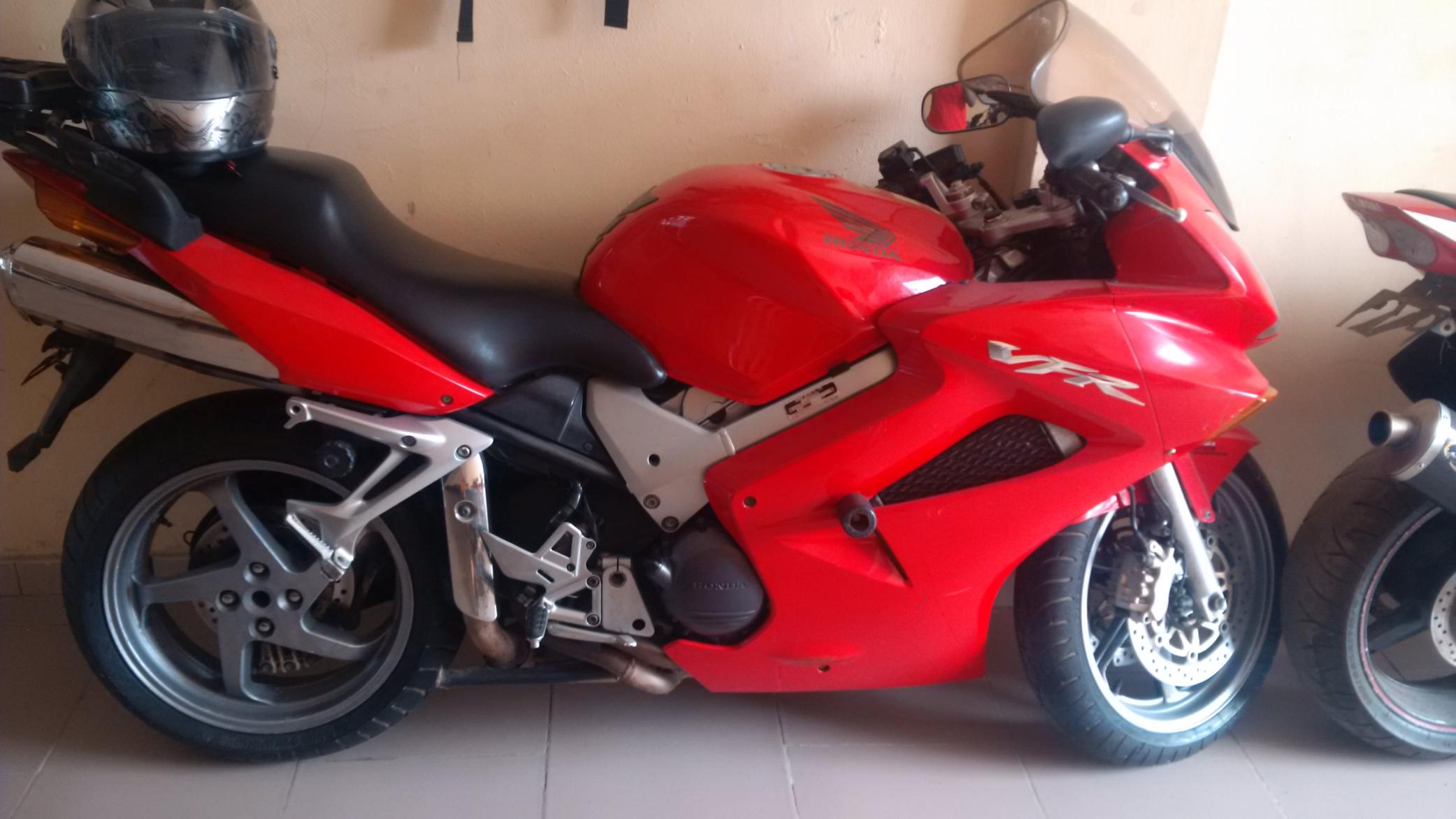 2006 Honda VFR 800 For Sale!!! - Autos - Nigeria