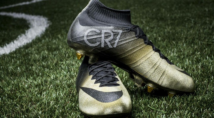 Photos - Nike Unveils Diamond Studded Boot To Celebrate Cristiano Ronaldo -  Sports - Nigeria