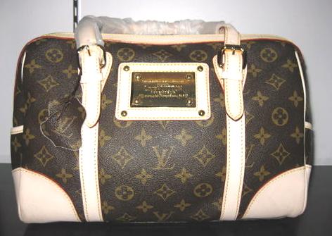 Louis Vuitton Pouch Bags in Nigeria for sale ▷ Prices on