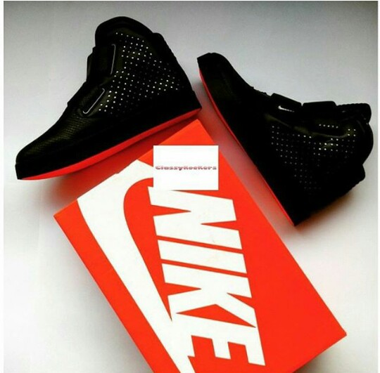 Nike Super Flyers Sneakers - Fashion - Nigeria
