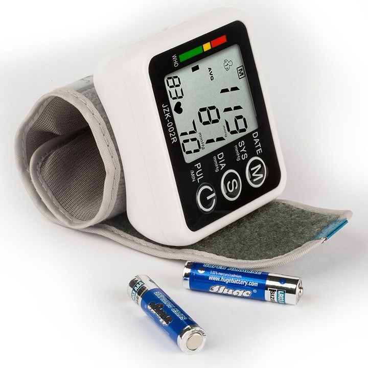 best-blood-pressure-monitors-2022-wrist-upper-arm-for-home-use