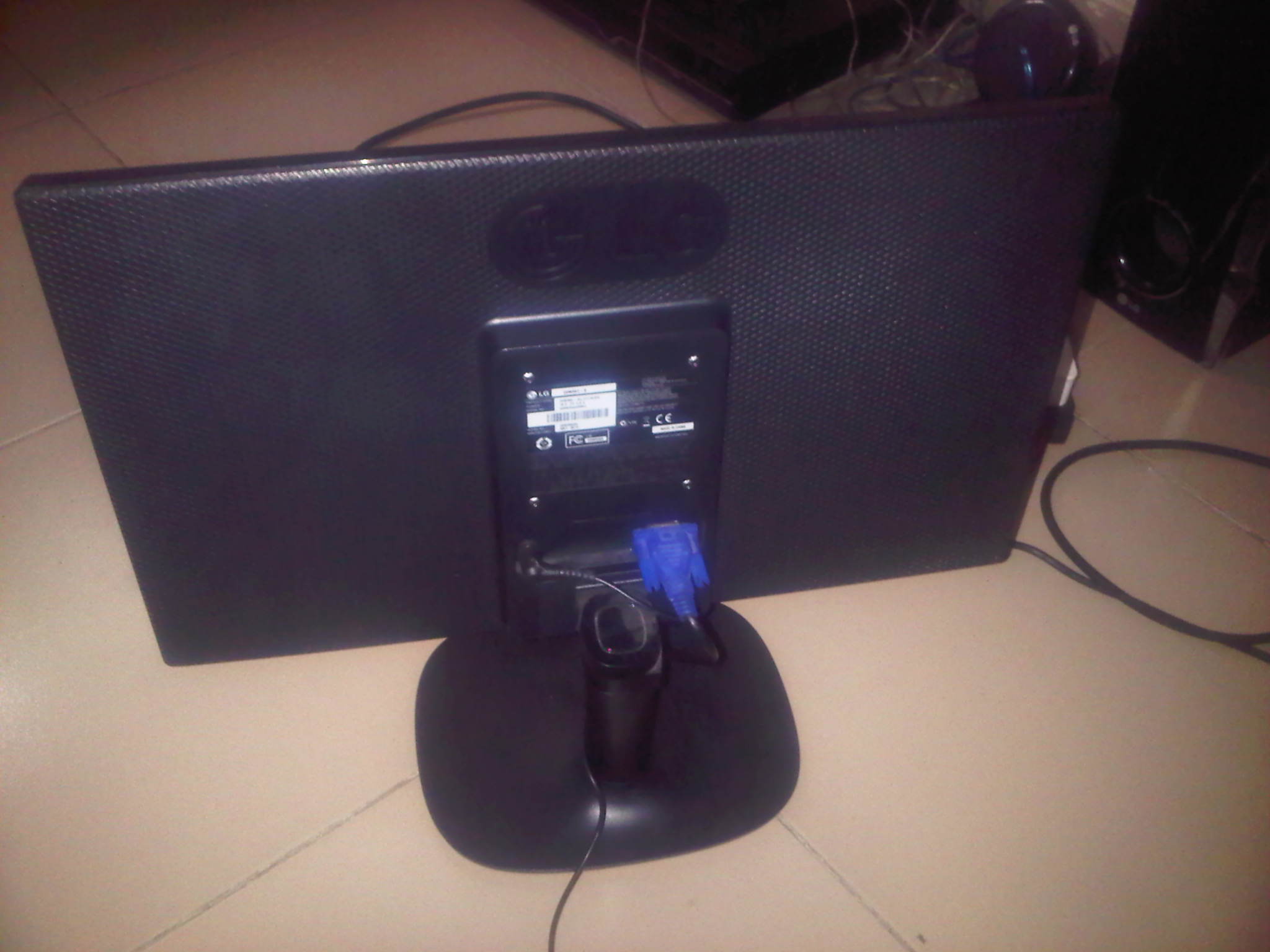 LG 20M35 LED 20 Inch Desktop For Sell@18k Only - Technology Market - Nigeria