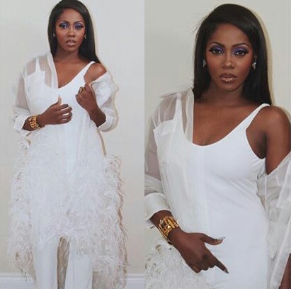 Tiwa Savage Stuns In Her Meet And Greet White Dress. - Celebrities 