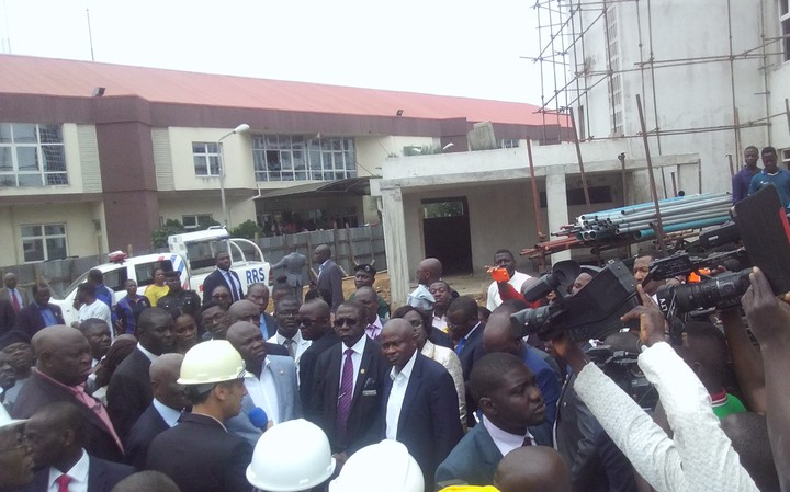 Ambode Visits Ayinke House (Maternity Hospital )Project at Ikeja Lagos ...