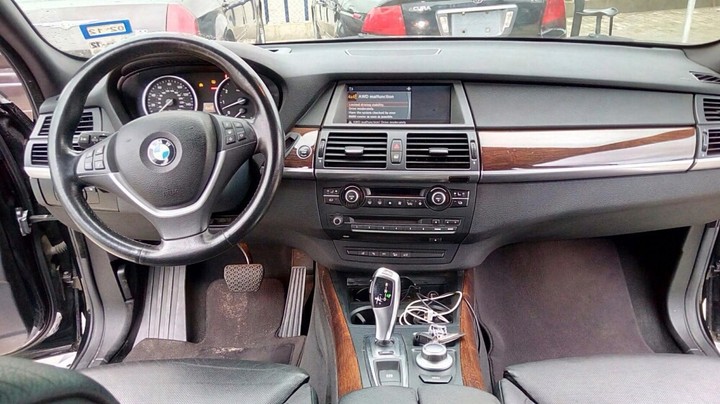 BMW X5 2008 4.8i Navigation.dvd.revcam Toks... 4.7m - Autos - Nigeria