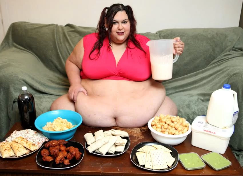 Obese Woman Target Being The Fattest Woman In The World,Boyfriend Support H...