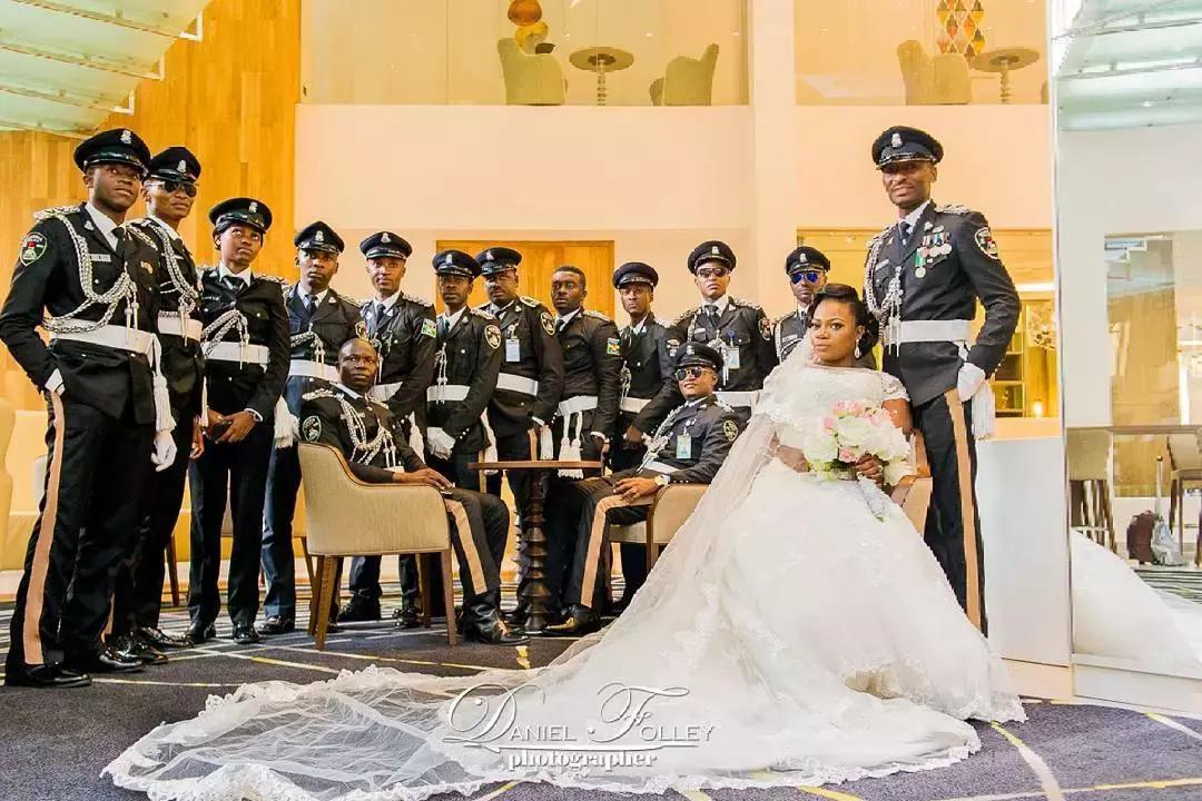 Nigerian Military Wedding Pictures Romance 8 Nigeria   5166344 Vllkyt6f878daovrp 4263b50b Jpegbef432021f2d2e9cf1225c0a132bef65