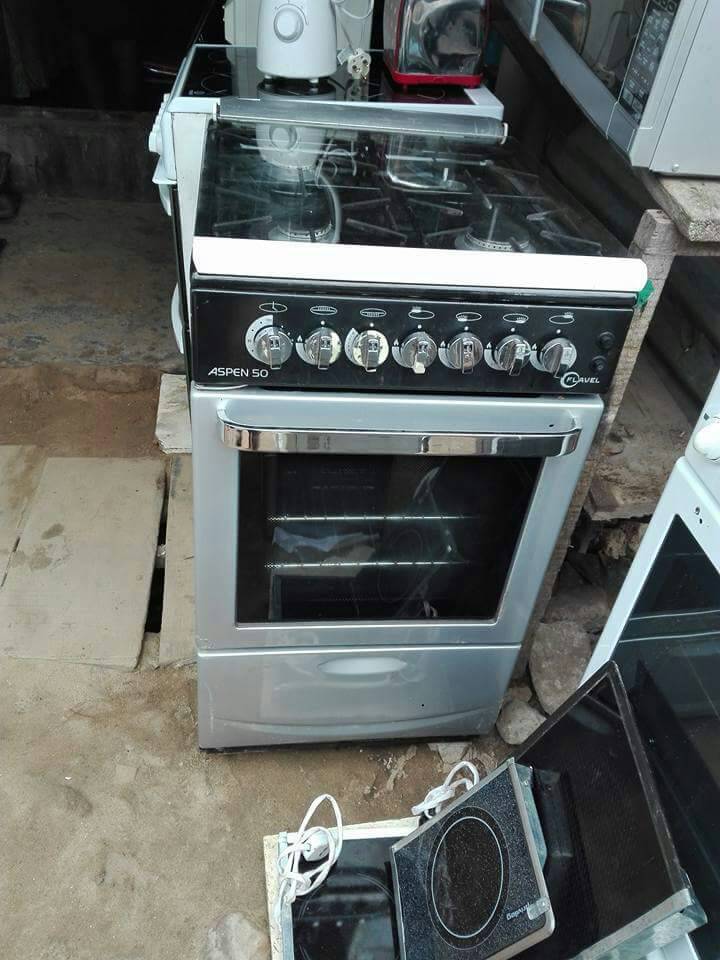 4burner Gas Cooker With Oven Available. Technology Market Nigeria