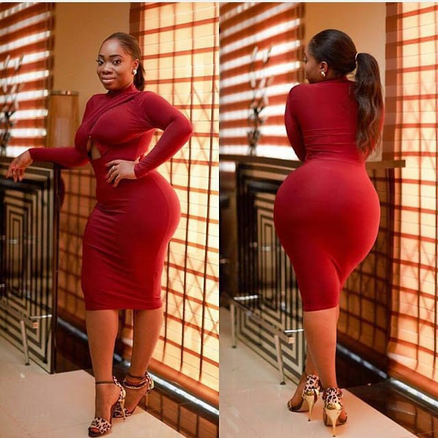 OHOO!! ACTRESS MOESHA BODUONG'S BOOBS FALLING OUT OF HER DRESS