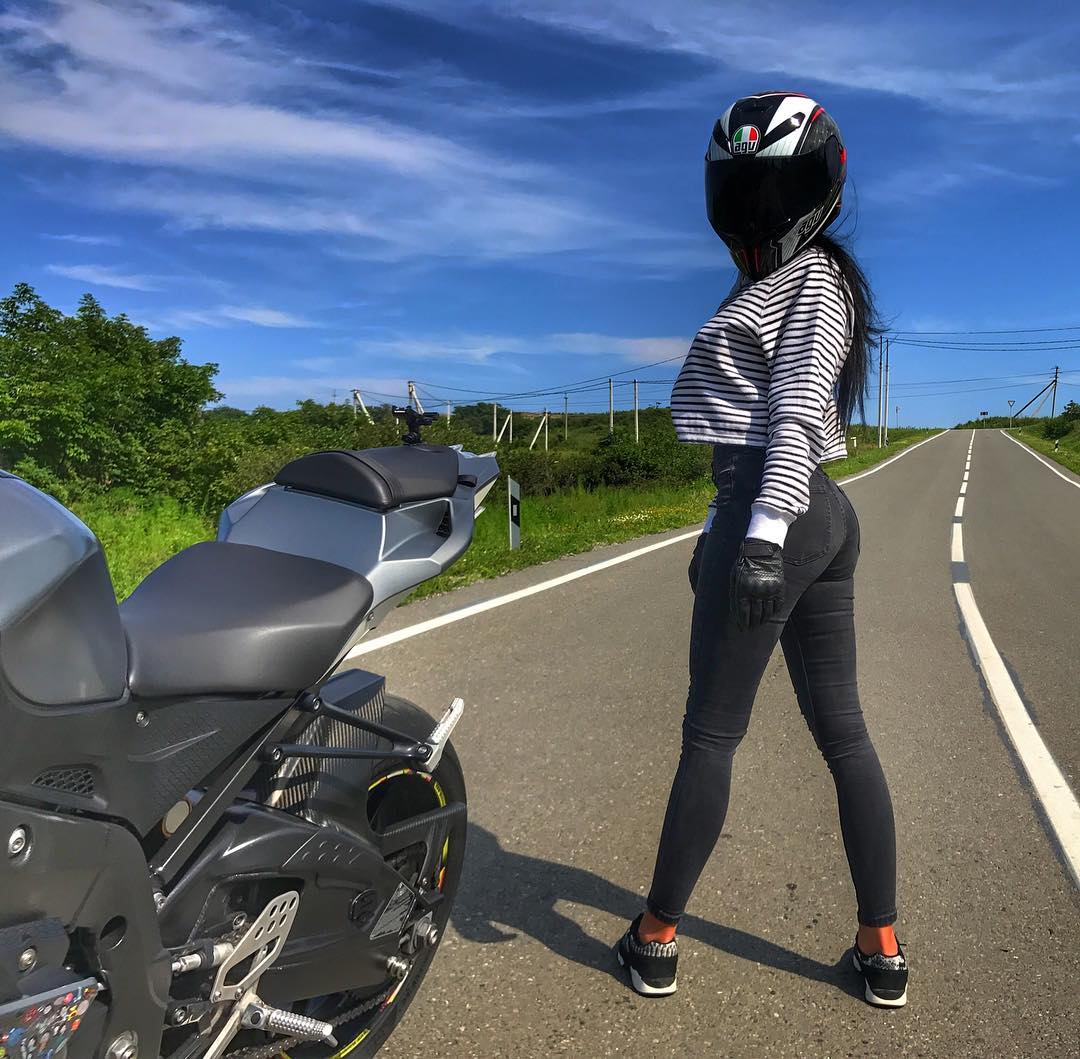 Instagram Star Known For Sexy Stunts On Motorbike Dies In High Speed Crash Travel Nigeria