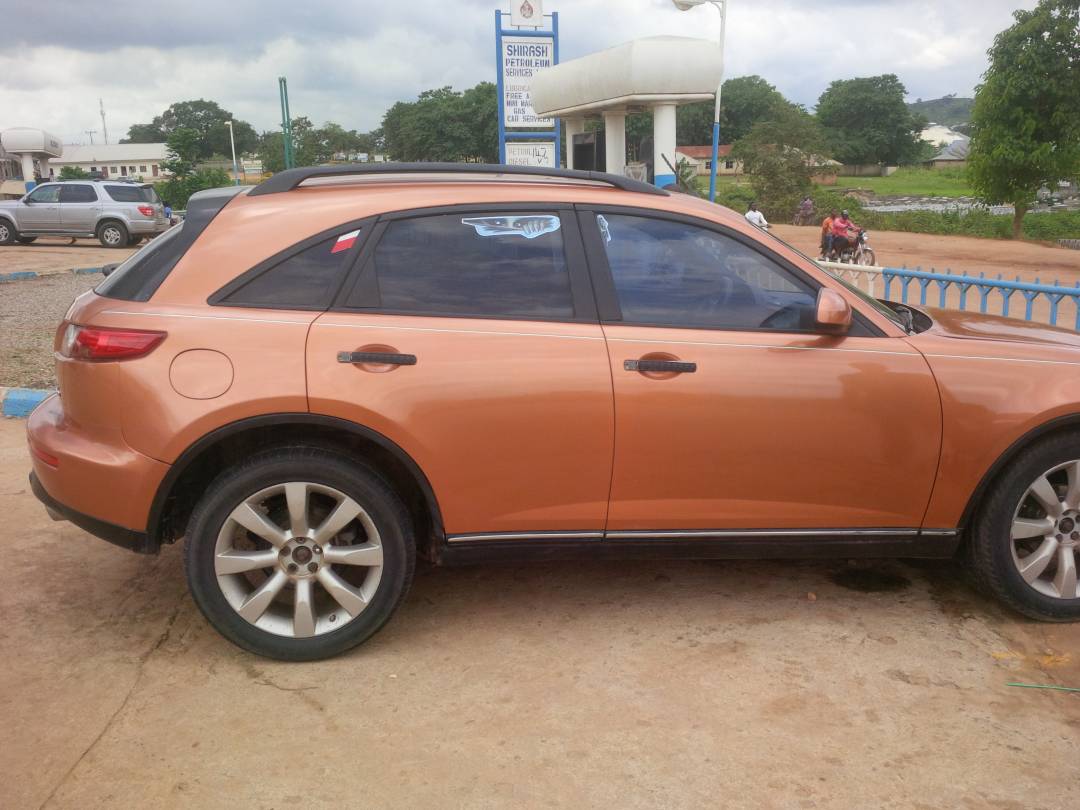 Few Months Old Infiniti Jeep RX 35 For Grabs - Autos - Nigeria