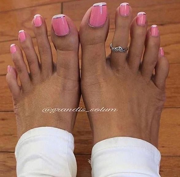 Toes That Almost Looks Like Fingers Photo Celebrities Nigeria