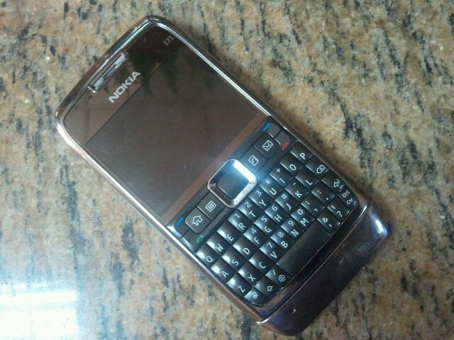 Clean Nokia E71 For Sale At 13k Only! - Technology Market ...