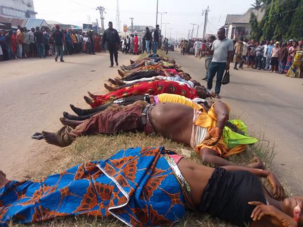 Ladies Pull Down Their Panties In Public To Mock Yahoo Boys And