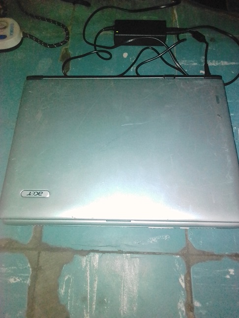 Acer Aspire 3000 (Tokunbo) with Original Tokunbo Battery - Computer Market  - Nigeria