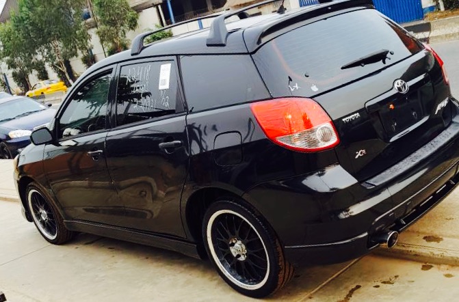 Extra Super Clean Toyota Matrix XR O4 - Autos - Nigeria