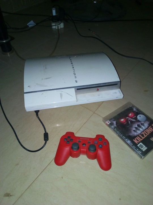 Ps3 Fat For Sale..25k - Video Games And Gadgets For Sale - Nigeria