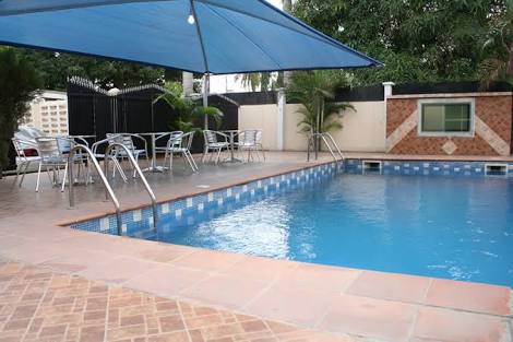 Man Found Dead Inside Swimming Pool At Popular Hotel - Crime - Nigeria