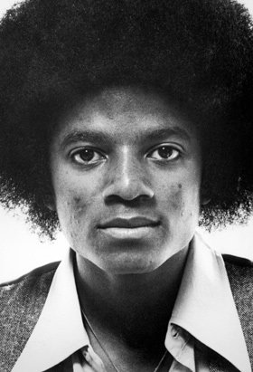 Micheal Jackson: His Transitioning Between 2 races - Celebrities - Nigeria