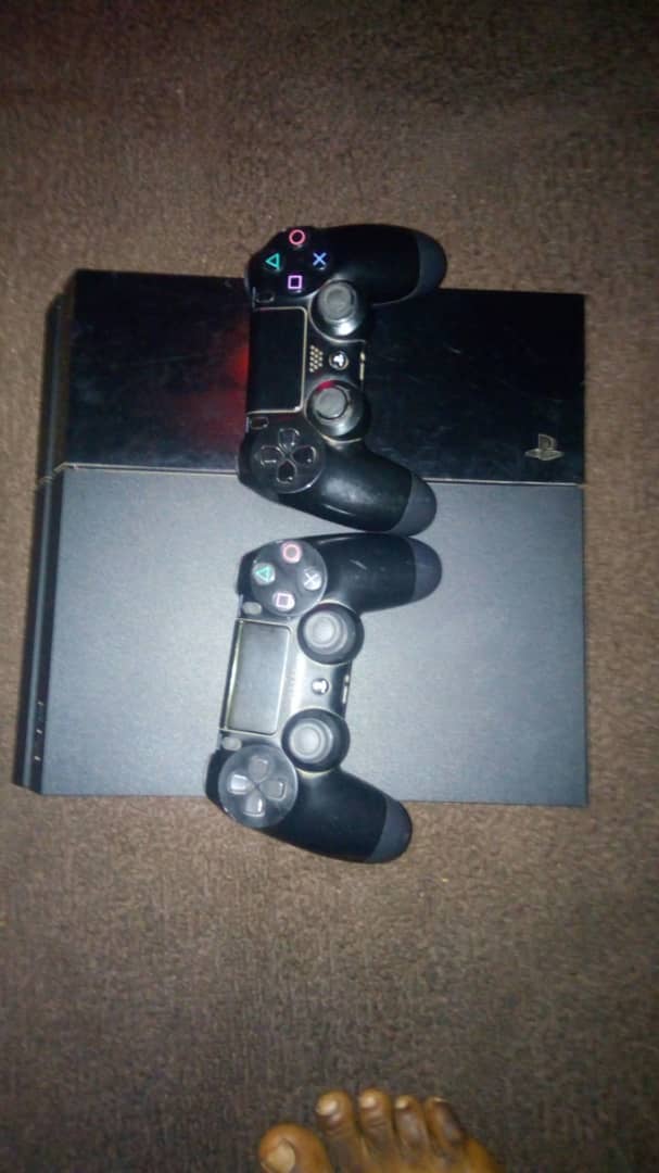 Second hand best sale ps4s for sale