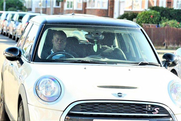 N´Golo Kanté And The Mini Cooper S Car He Drives (PHOTO ...