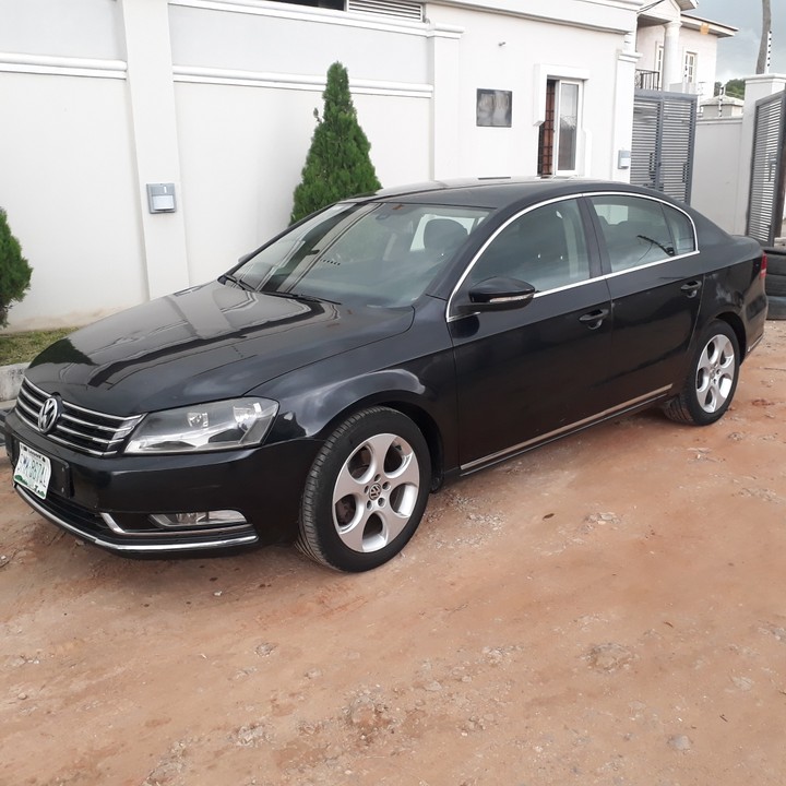 Passat black aurora