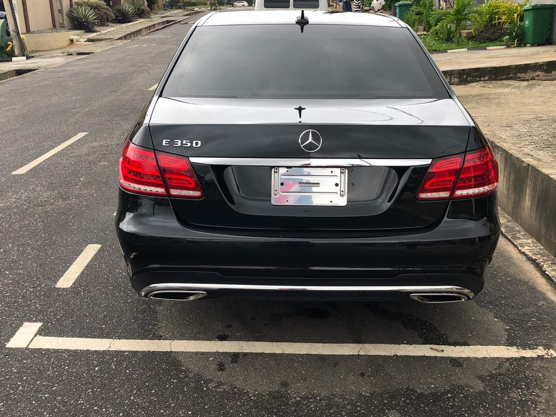 Clean 014/2015 Mercedes-benz E350....price