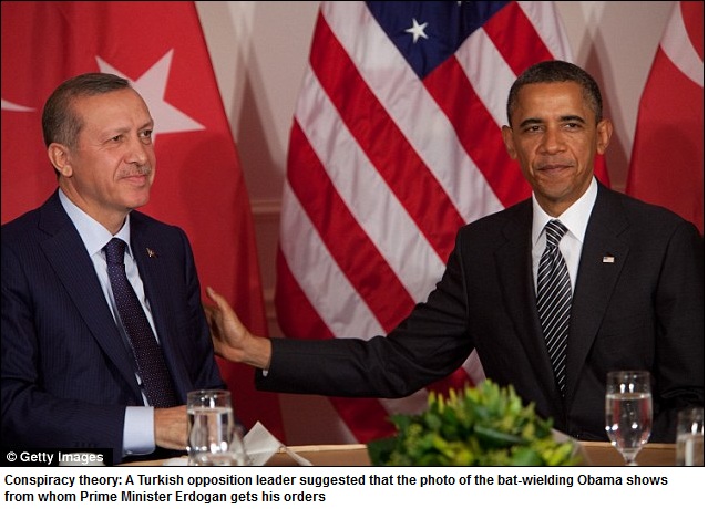 Barack Obama Baseball Bat Photograph Angers Turkish Political Circles -  Politics - Nigeria