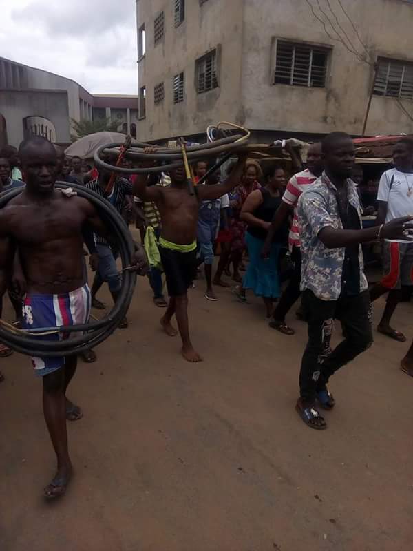 Cable Thieves Disgraced And Paraded In Anambra Photos Crime Nigeria