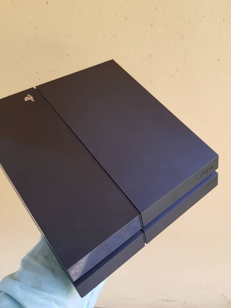 Hacked Ps4 With 12 Latest Games Installed On It (abuja) - Video Games And  Gadgets For Sale - Nigeria