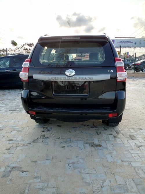 Smoking And Very Sharp Prado - Autos - Nigeria