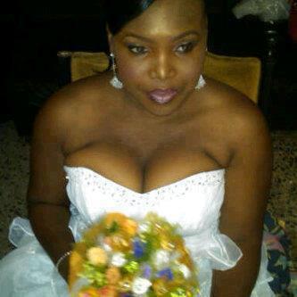 Bride's Breast Almost Fell Down From Her Exotic Gown (PHOTO) - Nairaland /  General - Nigeria