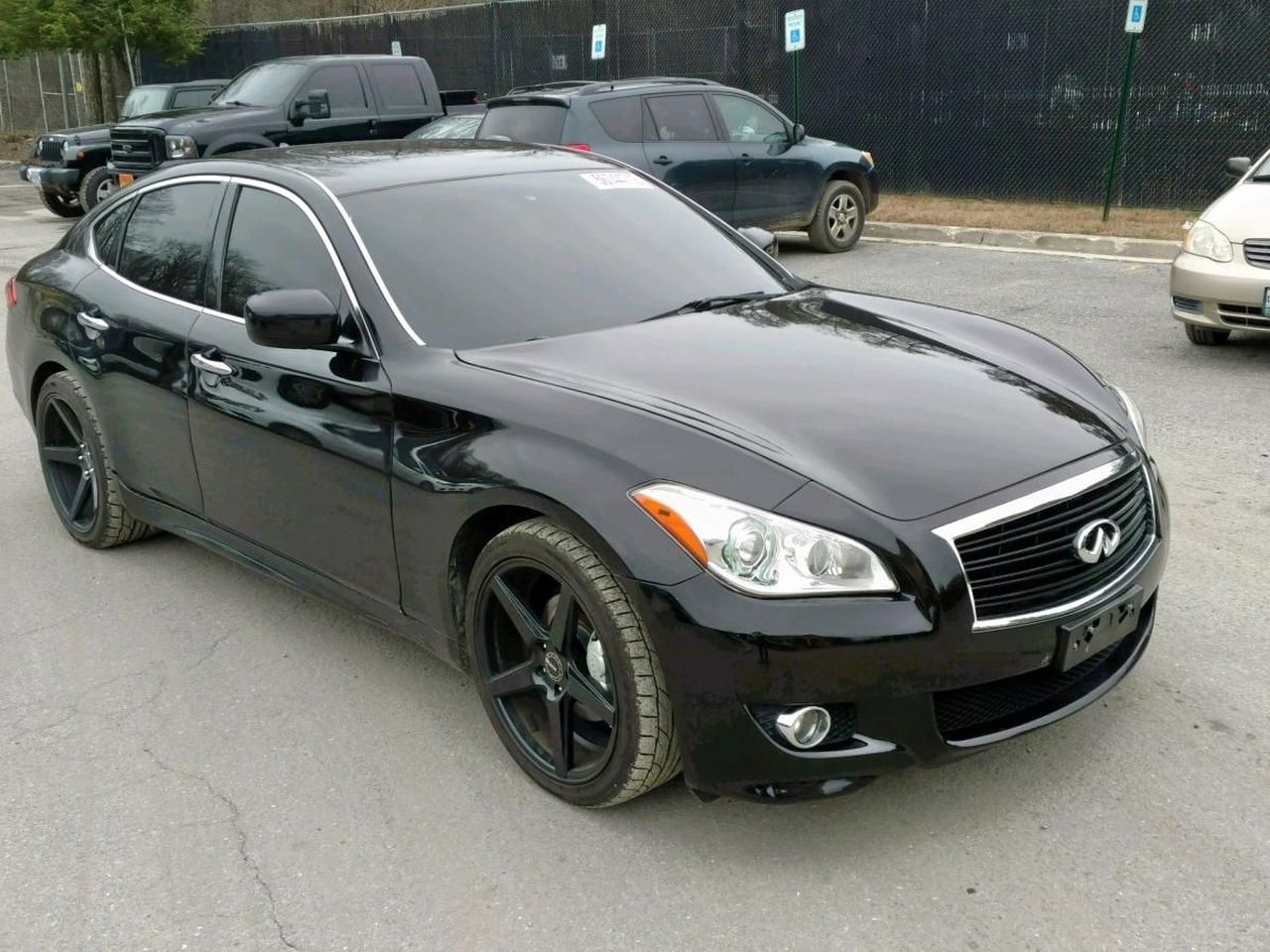 Infiniti m37 Black