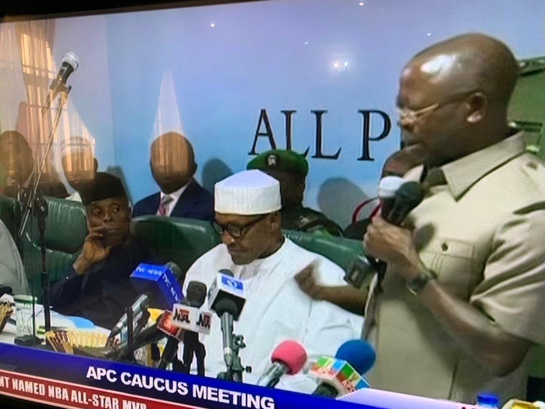 Amaechi, Osinbajo And Other APC Leaders Looking Visibly Defeated At APC