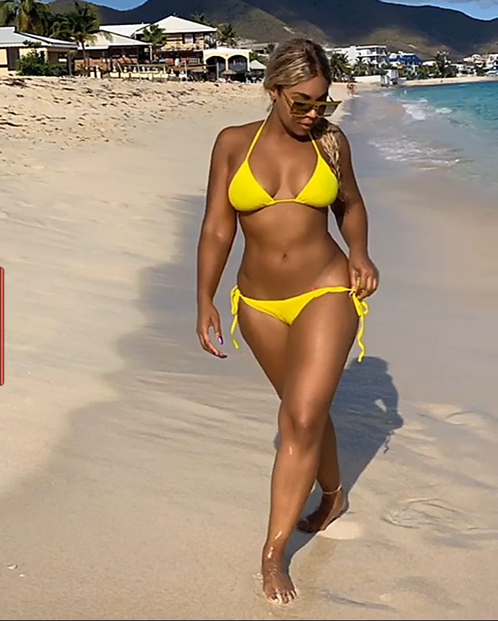 Ashanti Shows Off Her Dangerous Curves In Yellow String Bikini -  Celebrities - Nigeria