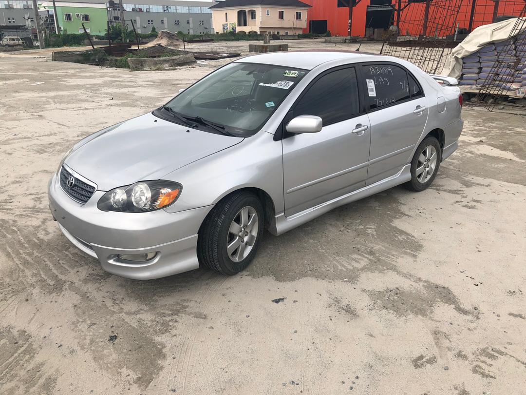 Toyota corolla 2007 года