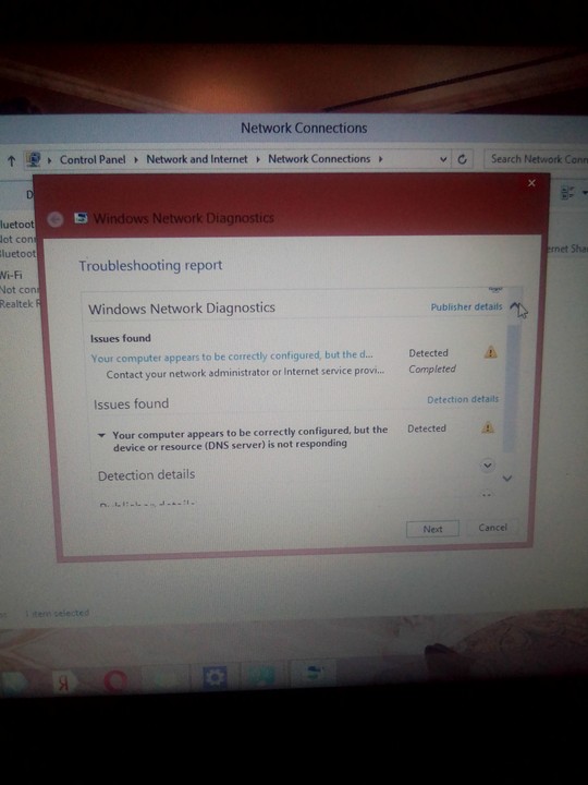 why wont my laptop stay connected to the internet