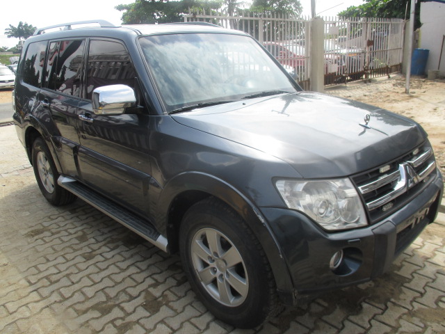 Mitsubishi pajero 2008 год