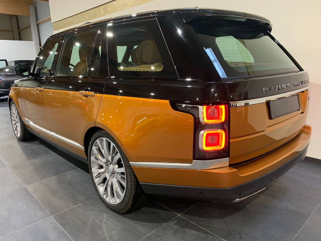 Range Rover SV Autobiography