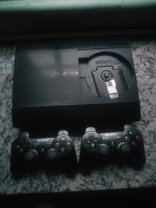 London Used Playstation 3 Super Slim - Video Games And Gadgets For Sale -  Nigeria